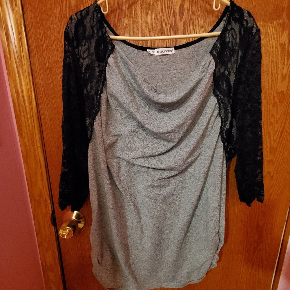 Maurices size 2 lace sleeve tunic